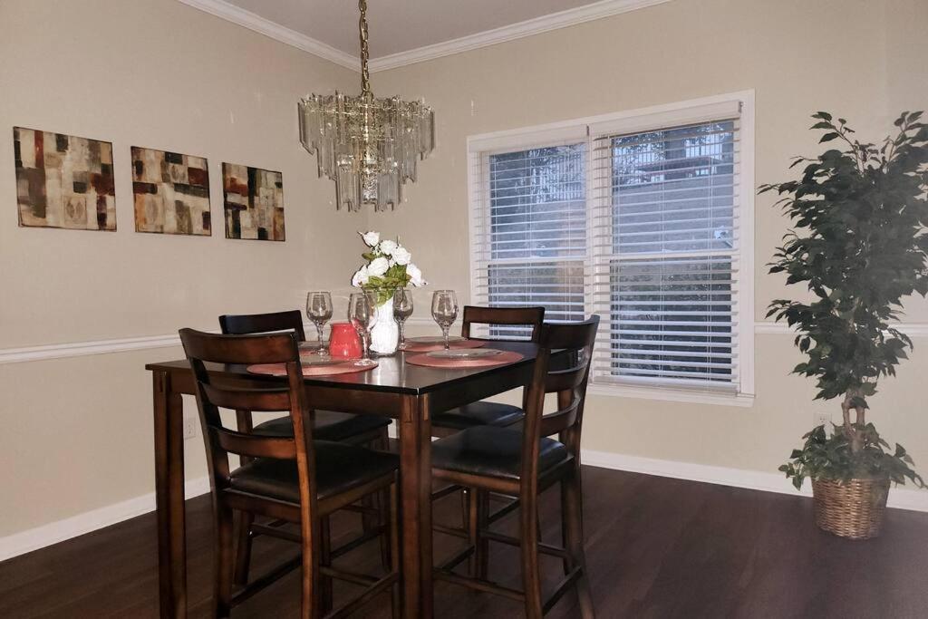 2,298Sqft-King Bed-Bbq-Gbps-W/D Villa Snellville Exterior photo